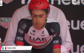 Primo piano per Fabio Aru alla partenza del Giro