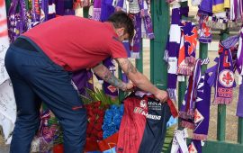 Il Cagliari in visita al memoriale di Davide Astori a Firenze 2