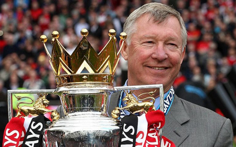 Alex Ferguson, emorragia cerebrale: è in fin di vita. L’ex allenatore del Manchester United è stato operato d’urgenza