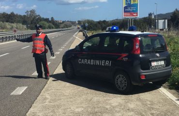 carabinieri Lula si allontano casa famiglia