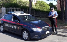carabinieri molestie piazza delle muse mulinu becciu giovane straniero