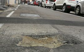 Una buca in Via Asfodelo a Pirri, Cagliari