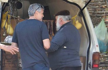 george clooney compra formaggio.2