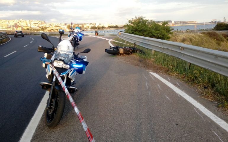 Cagliari, terribile incidente sul nuovo ponte de Sa Scaffa: ragazza precipita e nell’impatto perde una gamba, è gravissima