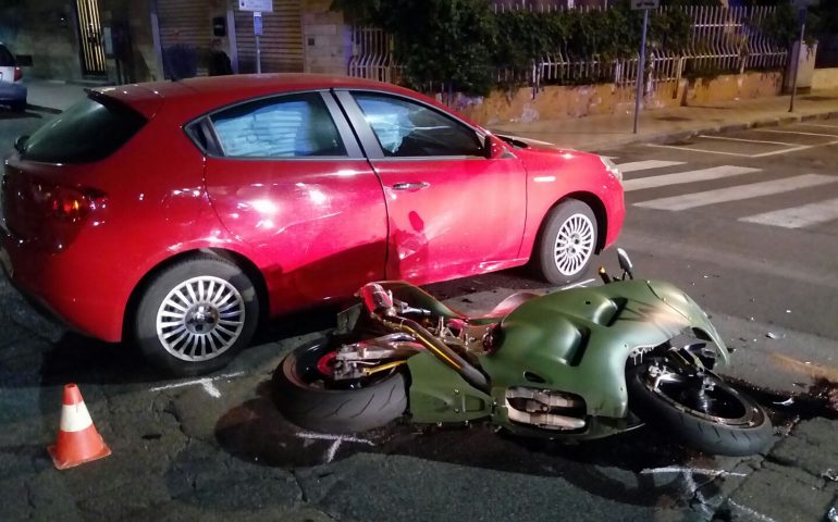 incidente auto moto via cugia (2)