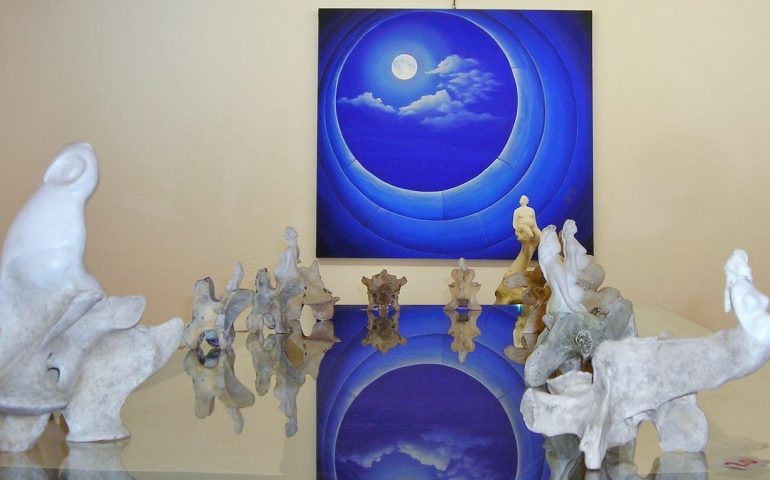 Si chiamano “Mamai” le sculture di Paoletta Dessi: la rappresentazione affascinante e originalissima della magia della maternità