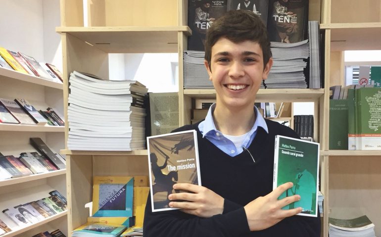 Matteo Porru, il giovanissimo scrittore di Cagliari, presenta il suo nuovo romanzo al salone di Torino