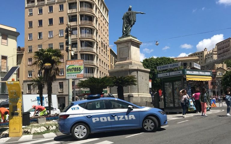 Cagliari, spara con una pistola scacciacani dietro piazza Yenne durante una lite: 19enne denunciato
