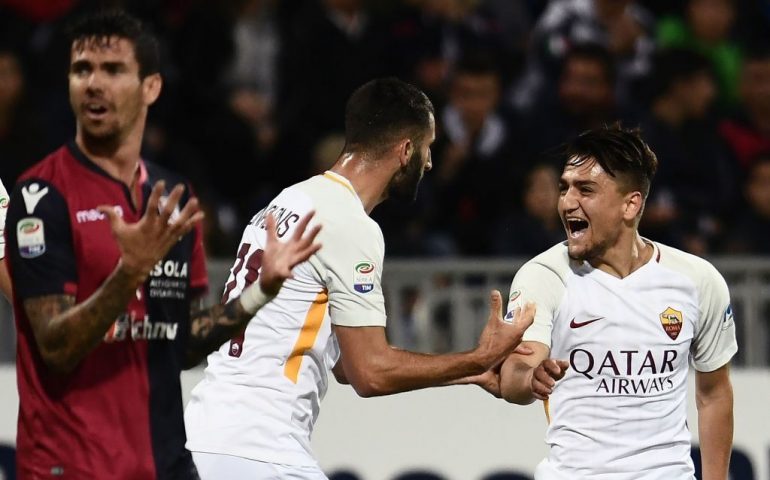 Il Cagliari gioca con il cuore ma vince la Roma 1-0. E adesso la classifica è disperata