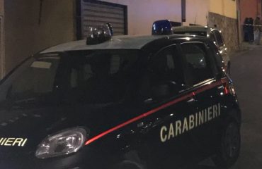 Carabinieri quartiere marina via napoli