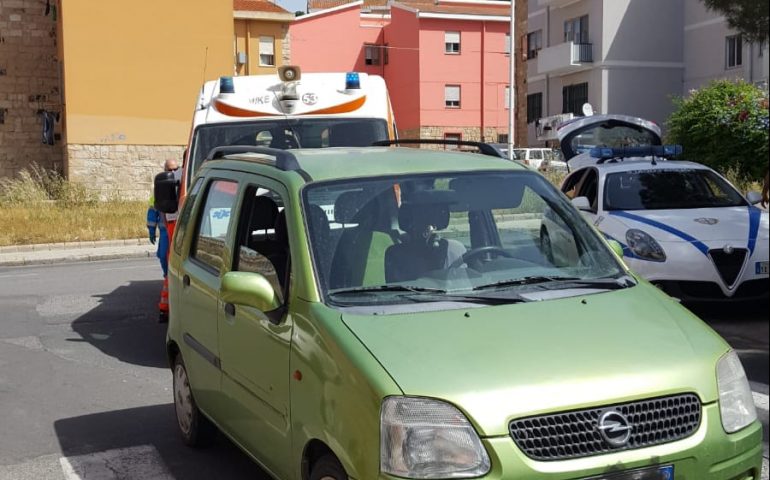 Is Mirrionis. Anziana investe due donne in via Quintino Sella