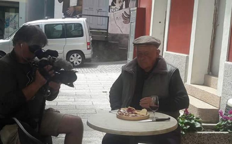 Zio MIchelino SCudu intervistato dalla tv brasiliana