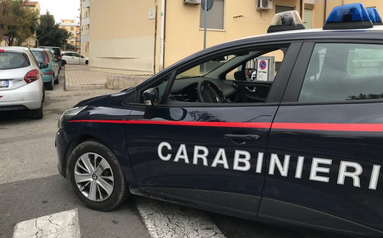 molestie sessuali minore pregiudicato elmas carabinieri