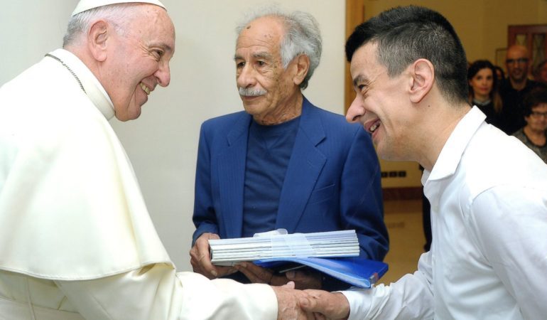 musicista sardo accolto dal papa