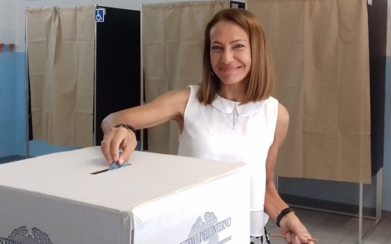 Assemini al ballottaggio: Vistanet intervista Sabrina Licheri, la candidata del M5S