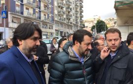 Matteo Salvini e Christian Solinas al mercato di Cagliari