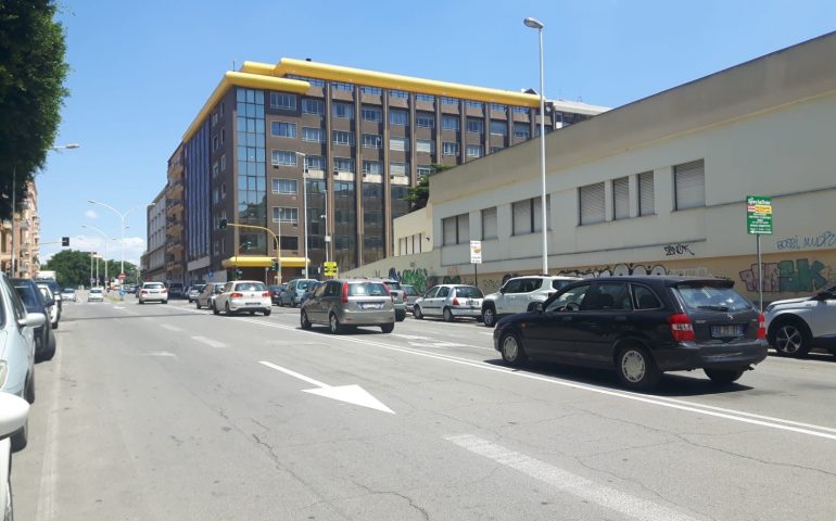 (VIDEO) Piazza Giovanni a doppio senso di marcia. Torna la quiete dopo la tempesta ma i Cagliaritani sono divisi