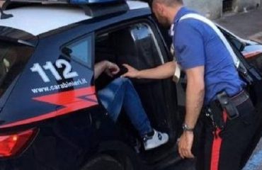 Carabinieri divisa estiva