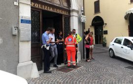 Il Comando della Polizia Locale di Desenzano del Garda - Foto di Brescia Today