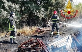 Incendio Elmas Vigili del Fuoco (1)