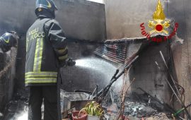 Incendio in via della Pineta a Capoterra