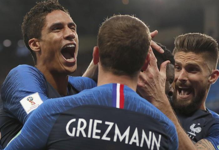 La Francia batte il Belgio 1-0 ed è la prima finalista del Campionato del Mondo di calcio