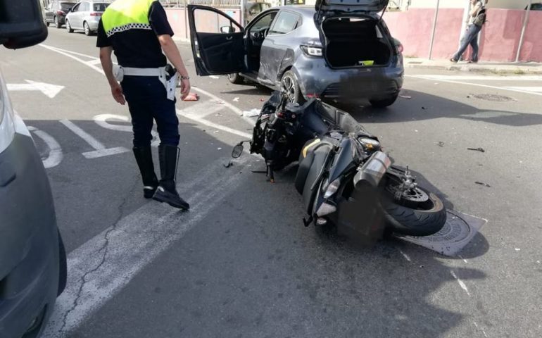 Brutto incidente stradale in via Mercalli: grave un ragazzo di Quartu