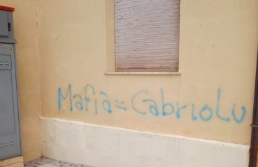 Scritte contro la sindaca di Villacidro