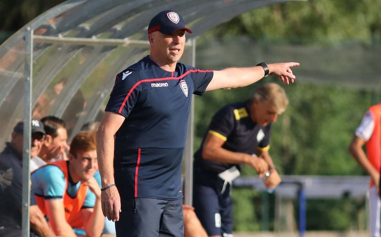 Un gol di Sau nel finale decide l’amichevole Cagliari-Cremonese a Cles