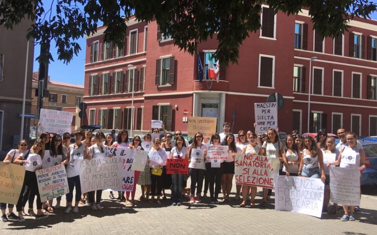 Gli studenti di Scienze della Formazione Primaria protestano: “Applicate la sentenza del Consiglio di Stato”