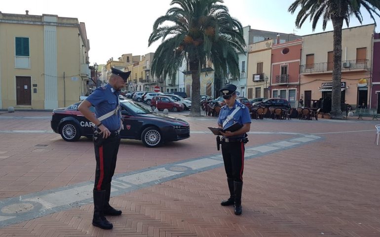 Dramma a Sant’Antioco: colpi di roncola alla moglie in piazza. La donna è grave ma non è in pericolo di vita