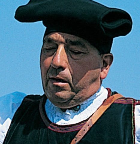 È morto Tancredi Tucconi, storica voce dei tenores di Bitti “Remunnu ‘e Locu”. Aveva 87 anni