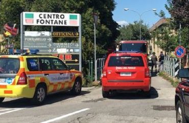 L'area davanti alla sede della Lega a Treviso dove è esplosa la bomba - Foto Il Gazzettino