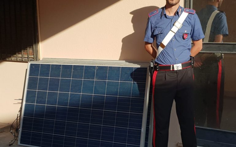 Ruba dei pannelli solari a Sarroch. Carabinieri scoprono e arrestano un pregiudicato