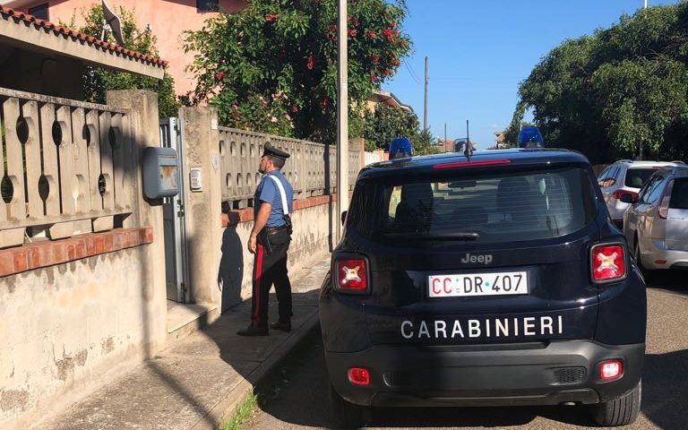 San Gavino. Avevano appena rubato dei gioielli in casa di un pensionato: fermata una coppia di giovani