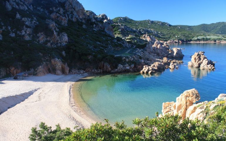 Tragedia in mare a Trinità d’Agultu, muore un sub in Costa Paradiso