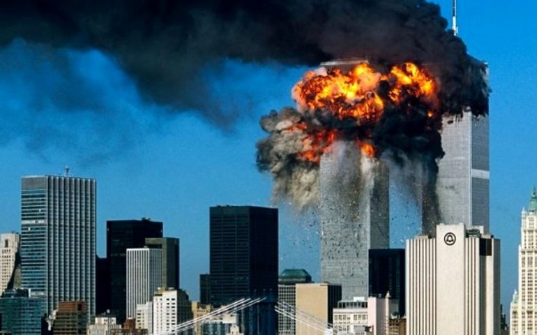 (VIDEO) Accadde Oggi: 11 settembre 2001, New York e il mondo occidentale sotto attacco