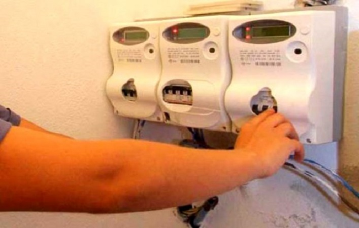 Furto di energia elettrica flumini carabinieri