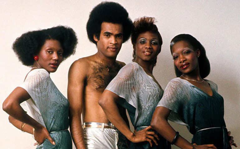 Boney M e George McCrae, i Gibson Brothers e Santa Esmeralda starring Leroy Gomez: le star della disco music giovedì a Cagliari