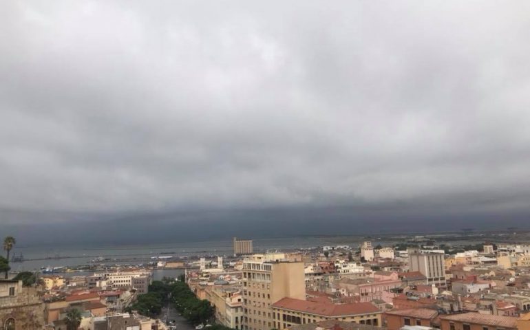 L’autunno arriva puntualissimo in Sardegna: piogge e allerta meteo tra oggi e domani