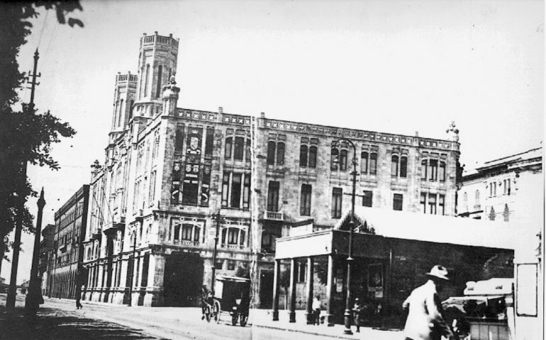 Cento anni fa al posto de La Rinascente c’era un piccolo cinema: l’Iris