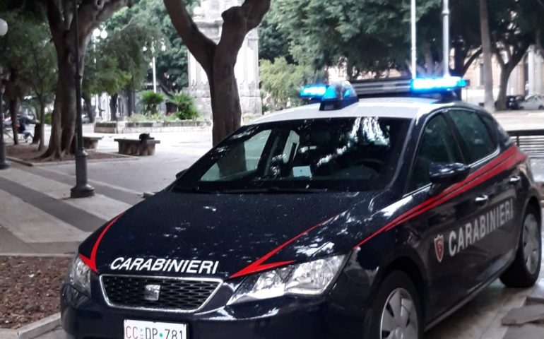 spaccio carabinieri piazza del carmine