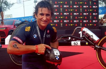 Nuovo record mondiale per Alex Zanardi. Quinto assoluto, supera anche i normodotati