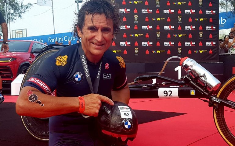 Nuovo record mondiale per Alex Zanardi. Quinto assoluto, supera anche i normodotati