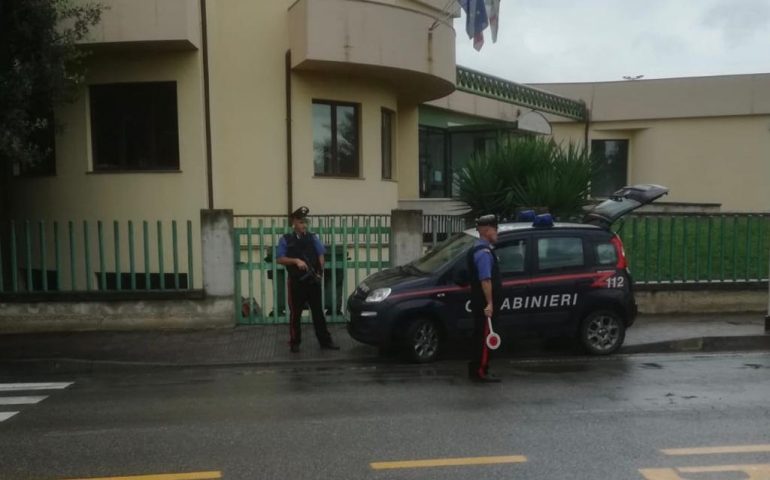 Carabinieri Barrali maltrattamenti