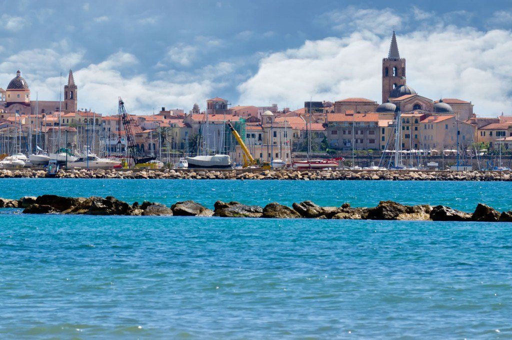 ALGHERO: la città ITALIANA in cui si parla CATALANO (con sottotitoli) 