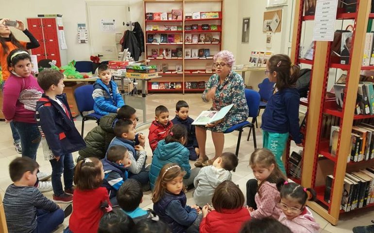 Cagliari, Dolores Melis saluta: la “mitica”  direttrice della Mem e del Sistema bibliotecario comunale è andata in pensione