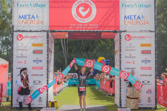 Sesta edizione del Forte Village di triathlon: brillano Heemeryc, Thoes e Zanardi