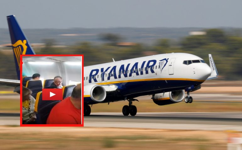Episodio di razzismo sul volo Ryanair. Le precisazioni della compagnia aerea accusata di non essere intervenuta