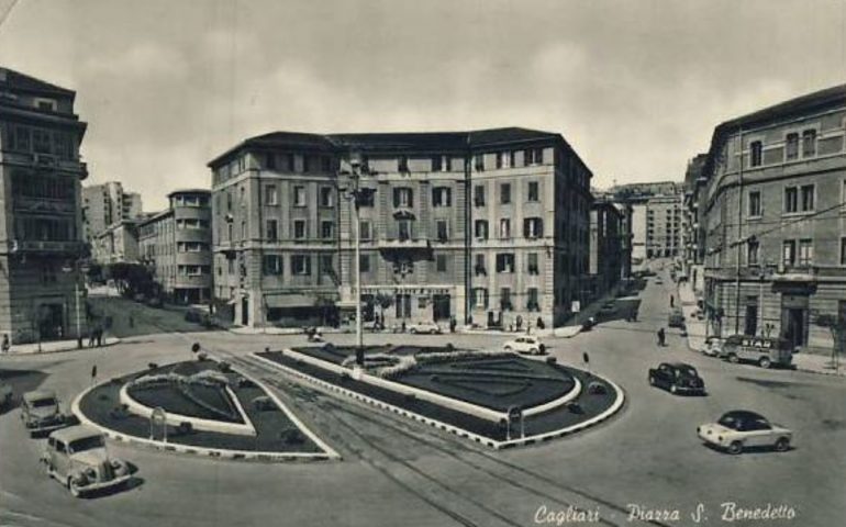 La Cagliari che non c’è più: piazza San Benedetto in una foto del 1958